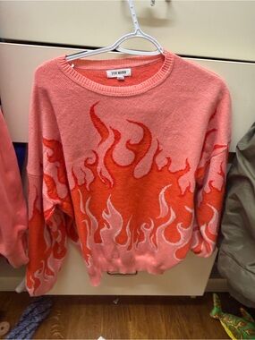 Steve Madden Coral Pink Crewneck Sweater with Orange Flame Motif